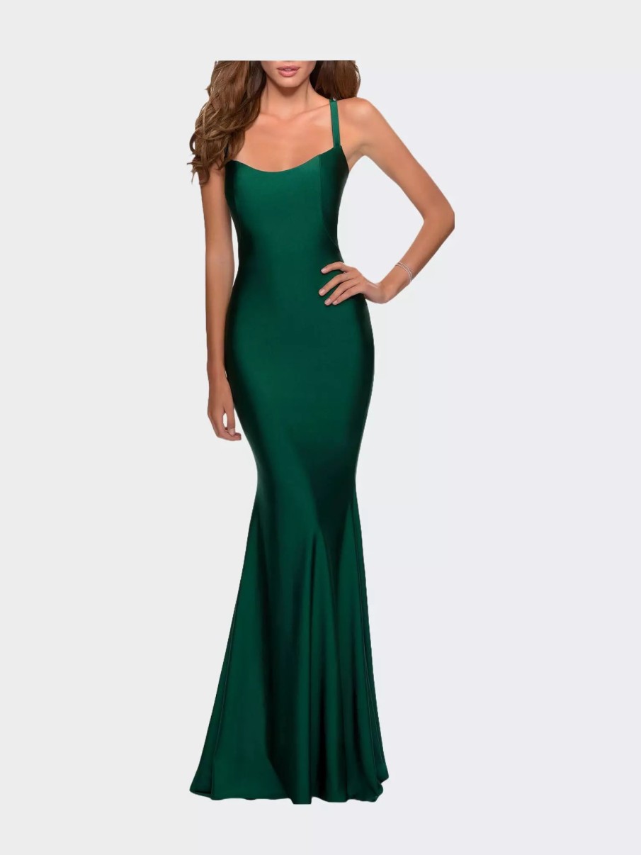 Dresses * | La Femme Orm Fitting Prom Dress With Dramatic Lace Up Back