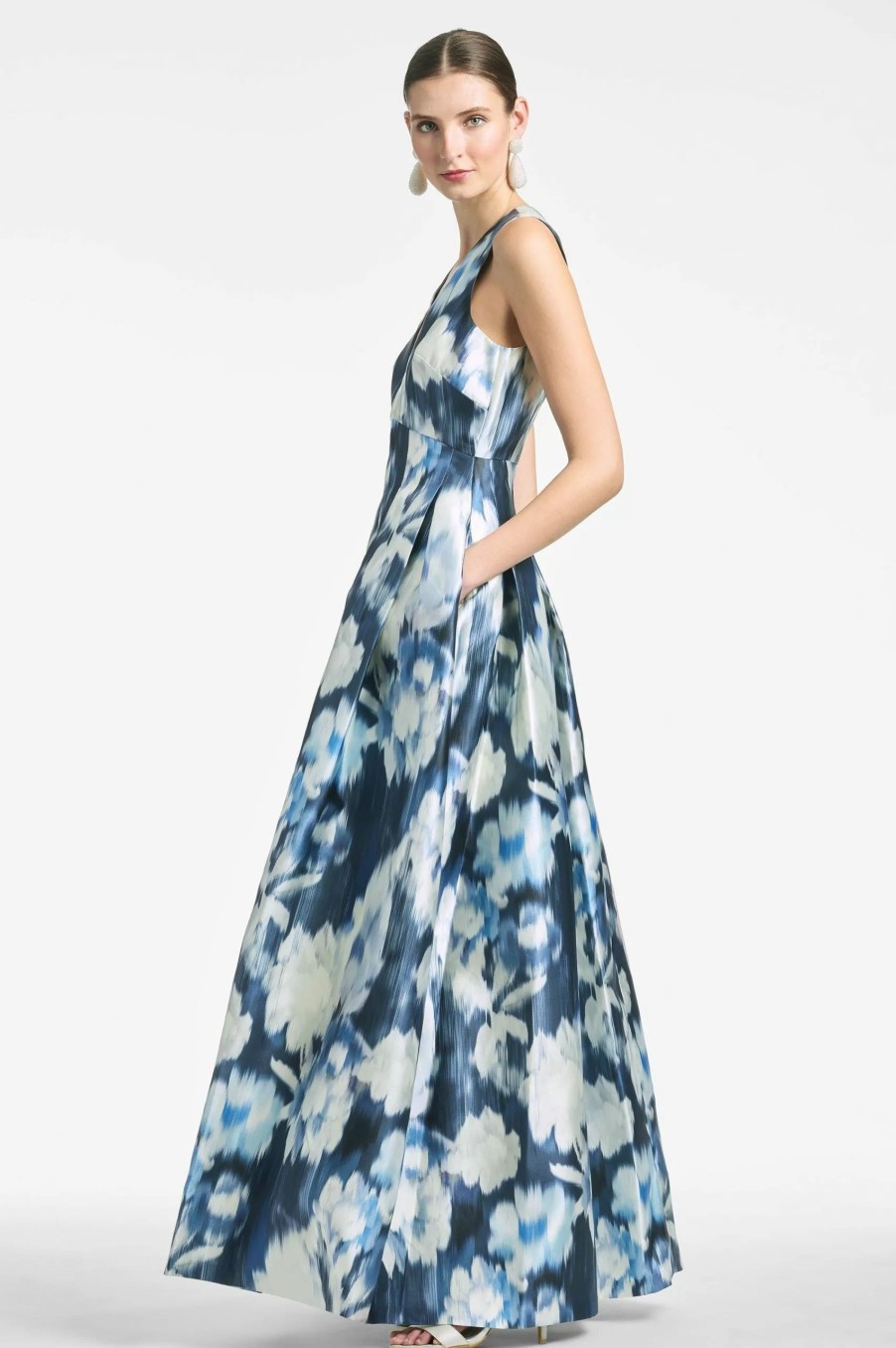 Dresses * | Sachin & Babi Rooke Gown Blue Ikat Floral