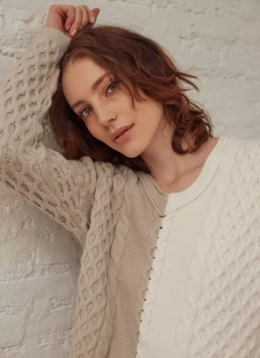 Sweatshirts & Sweaters * | Lysse Harlow V-Neck Sweater Simply Taupe