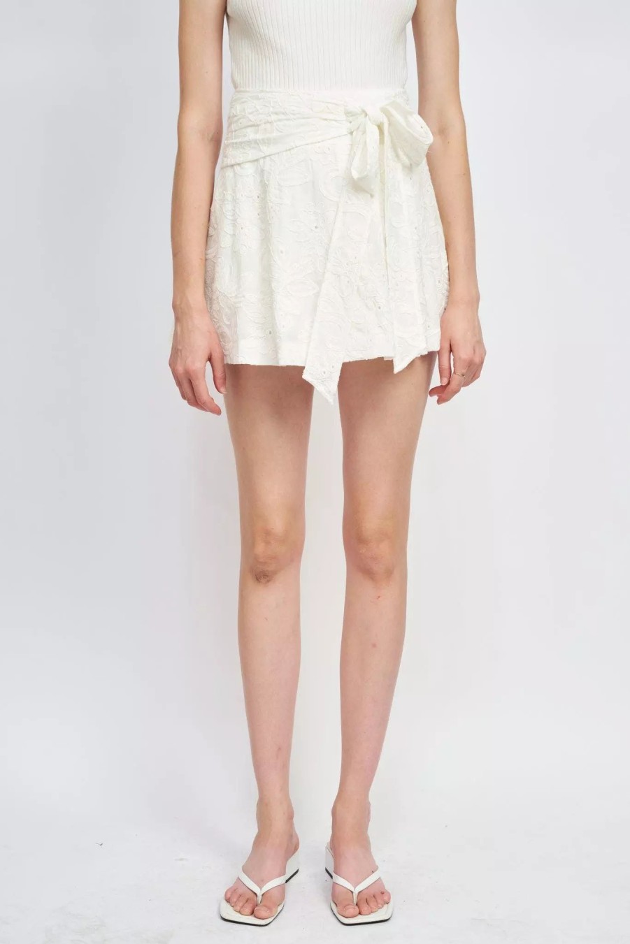 Skirts * | En Saison Viatrix Mini Skirt Off-White