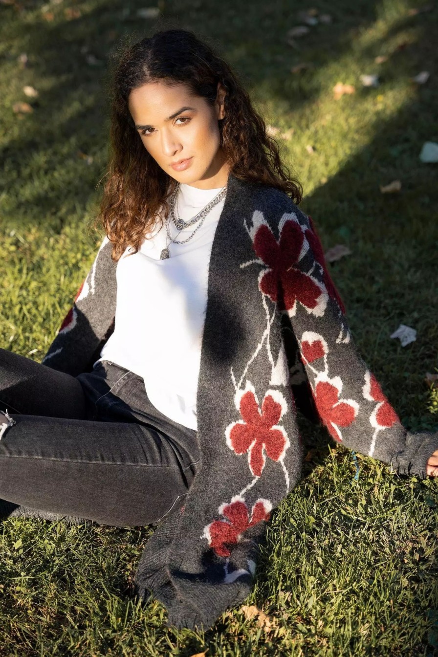 Sweatshirts & Sweaters * | Saachi Style Floral Knitted Cardigan