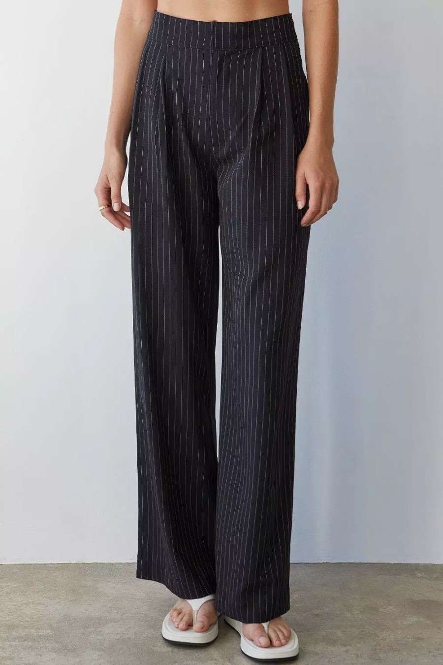 Bottoms * | Crescent Zhuri Stripe Straight Leg Pleated Trousers