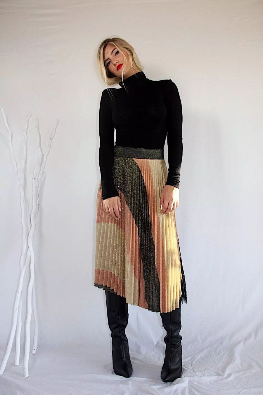 Skirts * | Lahive Izabella Striped Knit Pleated Skirt With Lace Multi